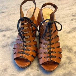 Cole Haan Sienna Colored Lace up caged Wedge sandal. size 7M. Good condition.